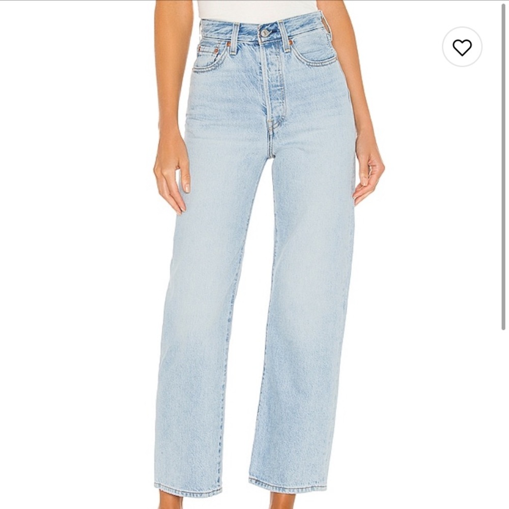 Levi Ribcage Straight Jean